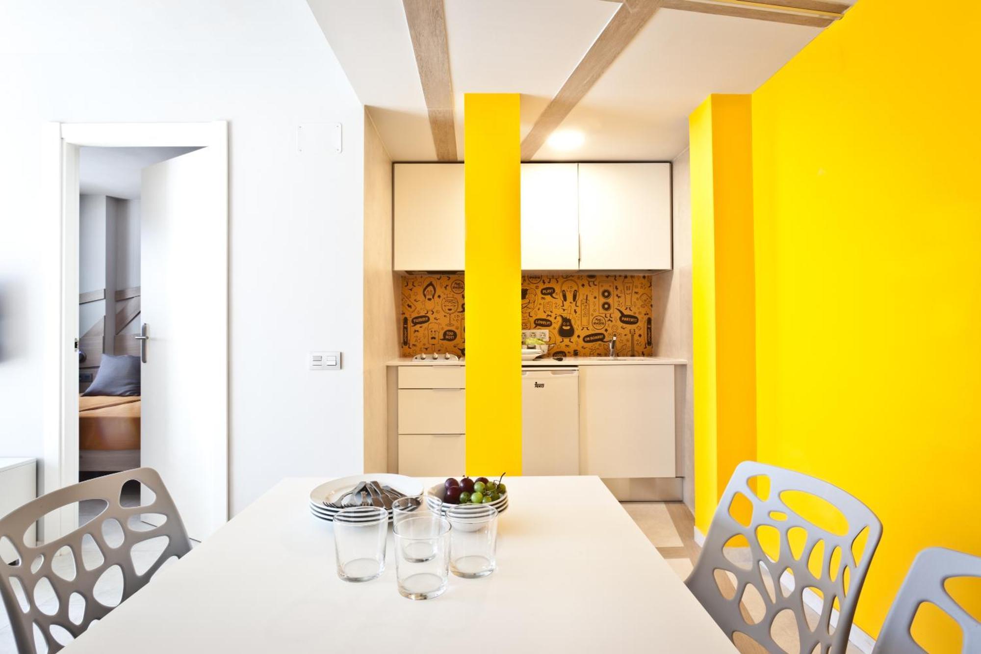 Ryans Ibiza Apartments - Only Adults Rom bilde
