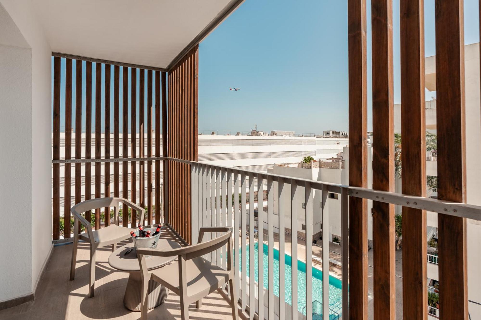 Ryans Ibiza Apartments - Only Adults Eksteriør bilde